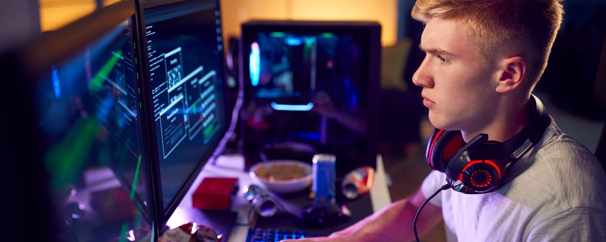 Online gamer miraculously survives real-life bullet to head