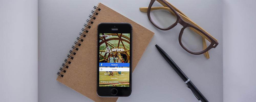 Six Safety Tips for Booking With Airbnb​