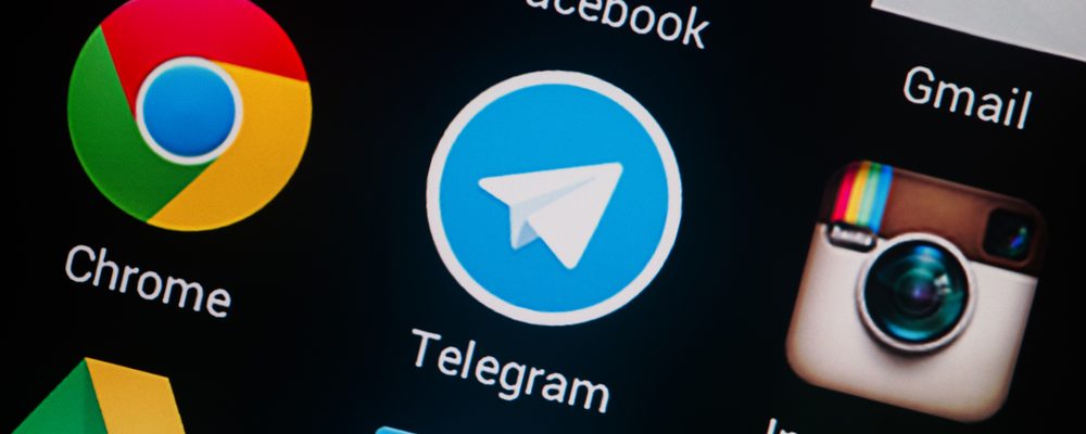 A Simple Way to Send Secret Messages From Your Smartphone