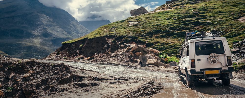 Five Factors to Consider Before Buying a Bug-out Vehicle